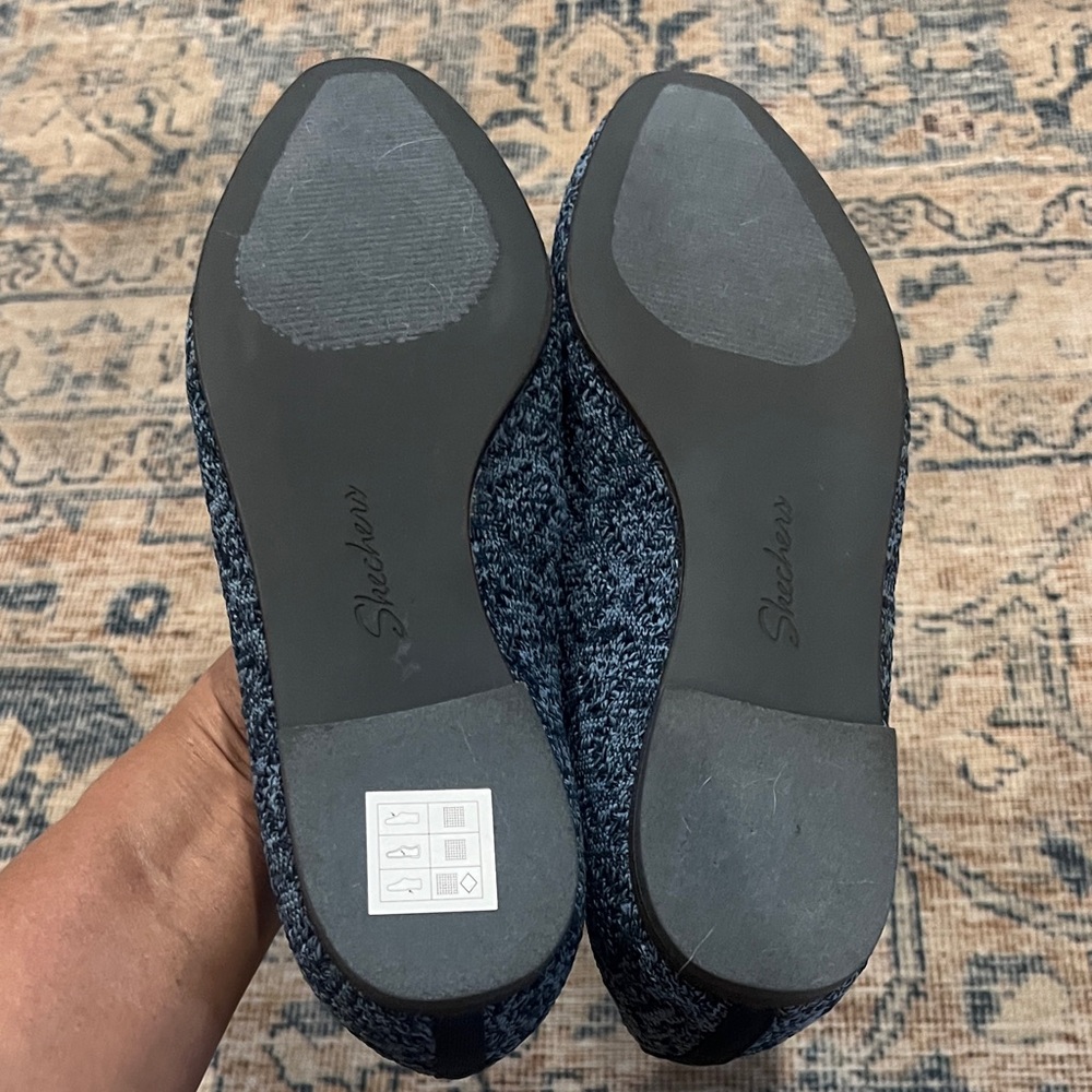 Skechers womens Blue Knit Memory Form Slip-On Loafers size 6 1/2 - Picture 6 of 10